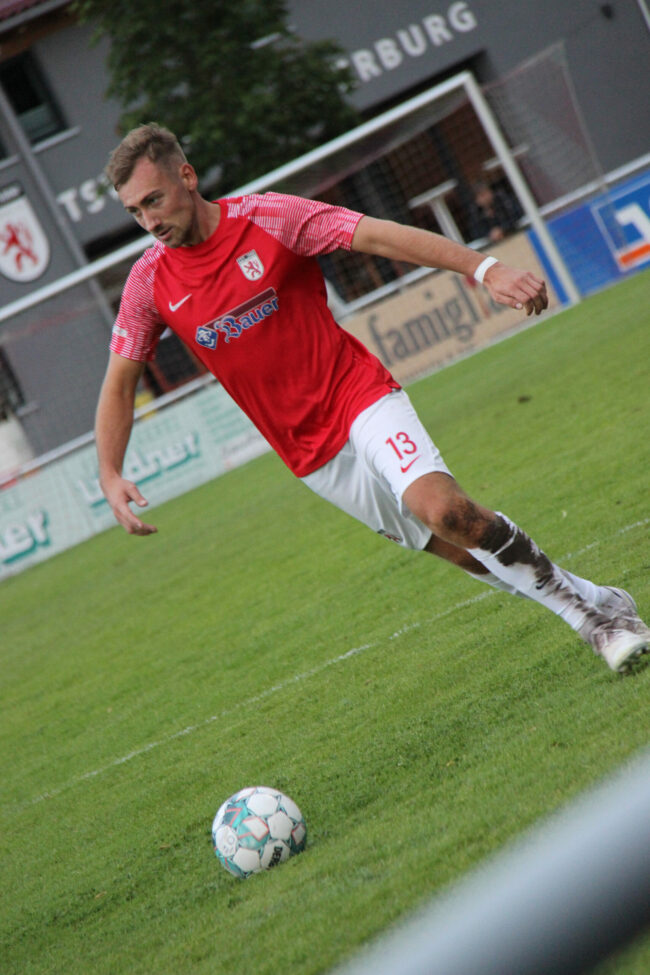 Auf Dominik Brich Und Die Lo?wen Abwehr Wartet Schwerstarbeit